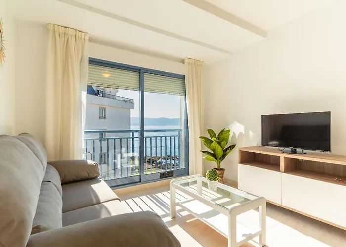 Apartamentos Punta Lucero En Portonovo